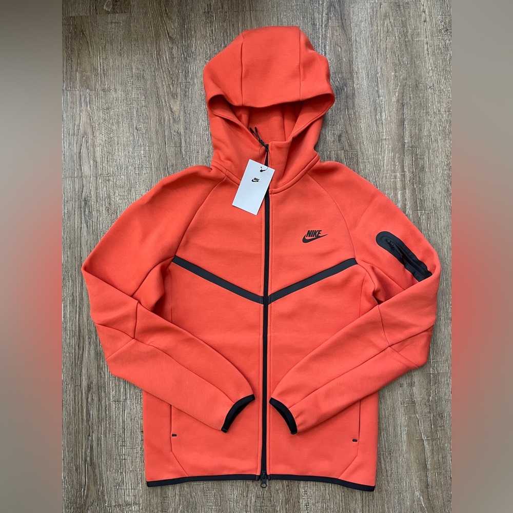 Nike Tech Fleece Windrunner Jacket Men’s Sz XS Orange HV0949-846